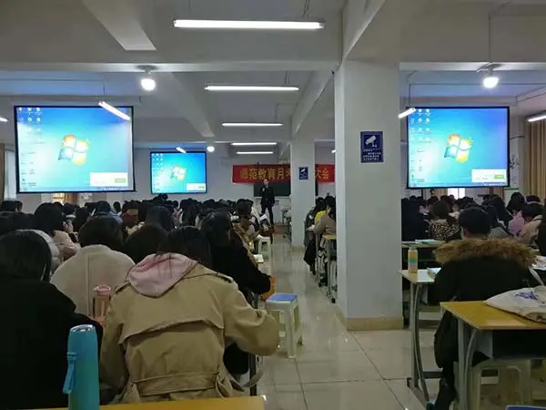 選擇師苑教育，開啟教師資格認證成功之路
